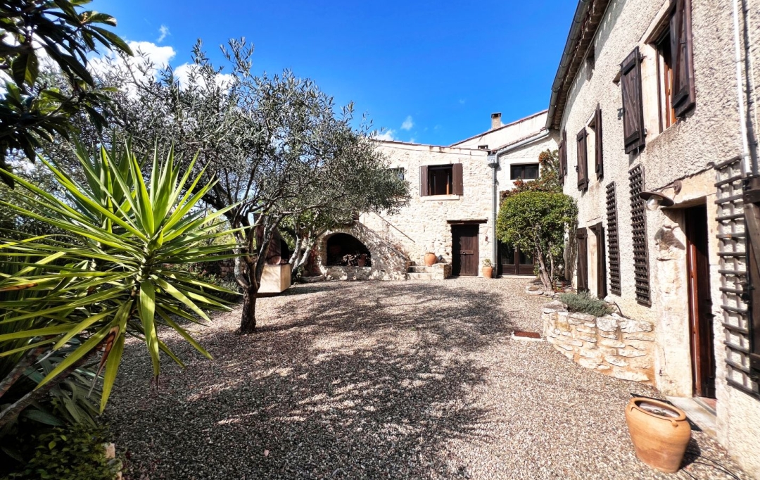 11-34 IMMOBILIER : House | SAINT-JEAN-DE-MINERVOIS (34360) | 155 m2 | 249 000 € 