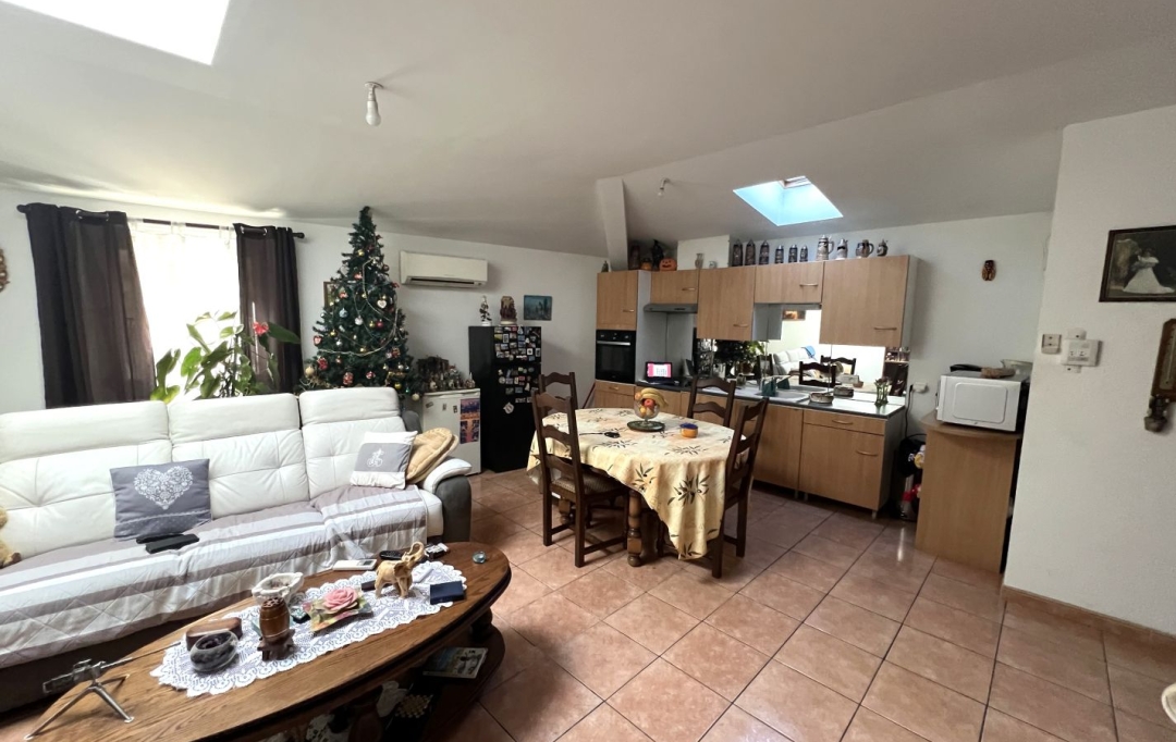 11-34 IMMOBILIER : Immeuble | ARGELIERS (11120) | 104 m2 | 133 000 € 