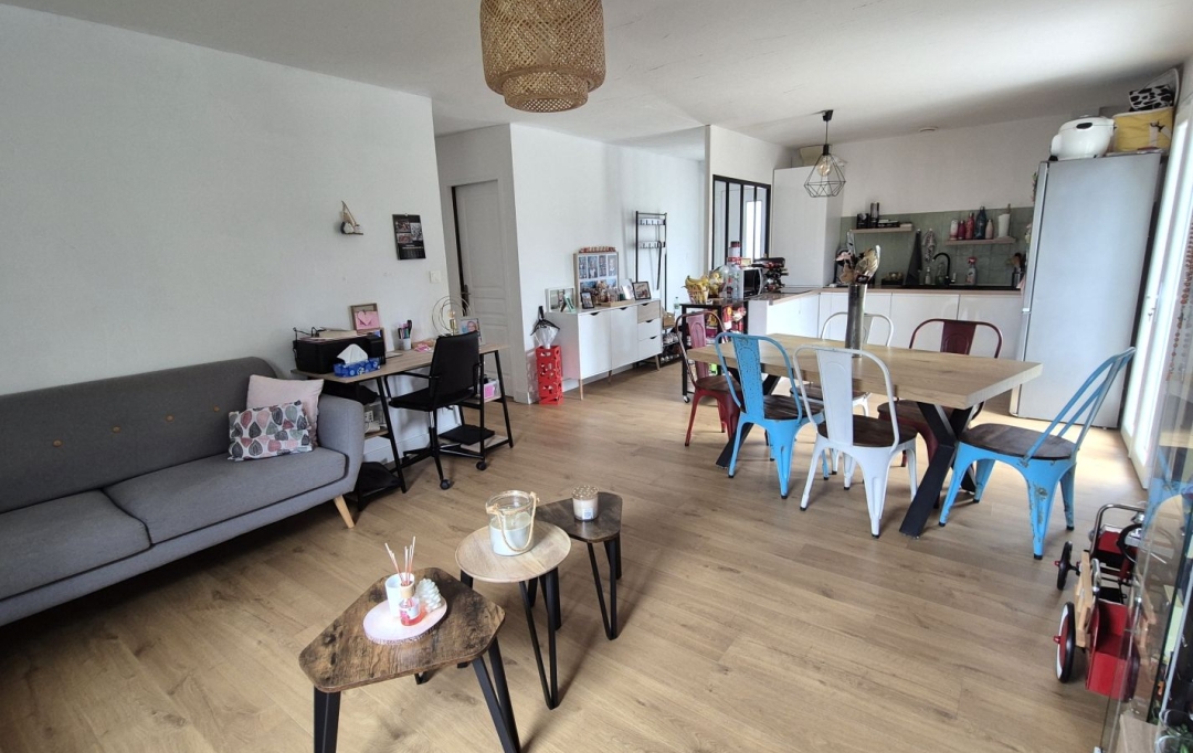 11-34 IMMOBILIER : Maison / Villa | ESCALES (11200) | 76 m2 | 174 000 € 