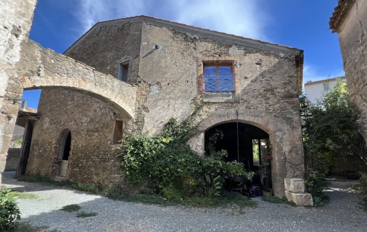 Maison   LEZIGNAN-CORBIERES  560 m2 299 000 € 